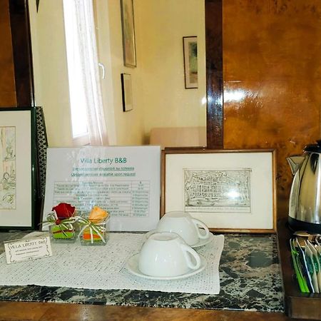 Villa Liberty B&B Фано Экстерьер фото