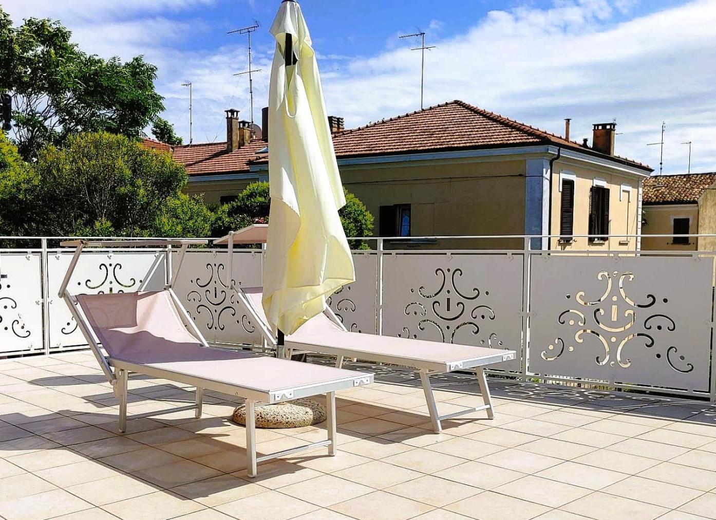 Villa Liberty B&B Фано Экстерьер фото