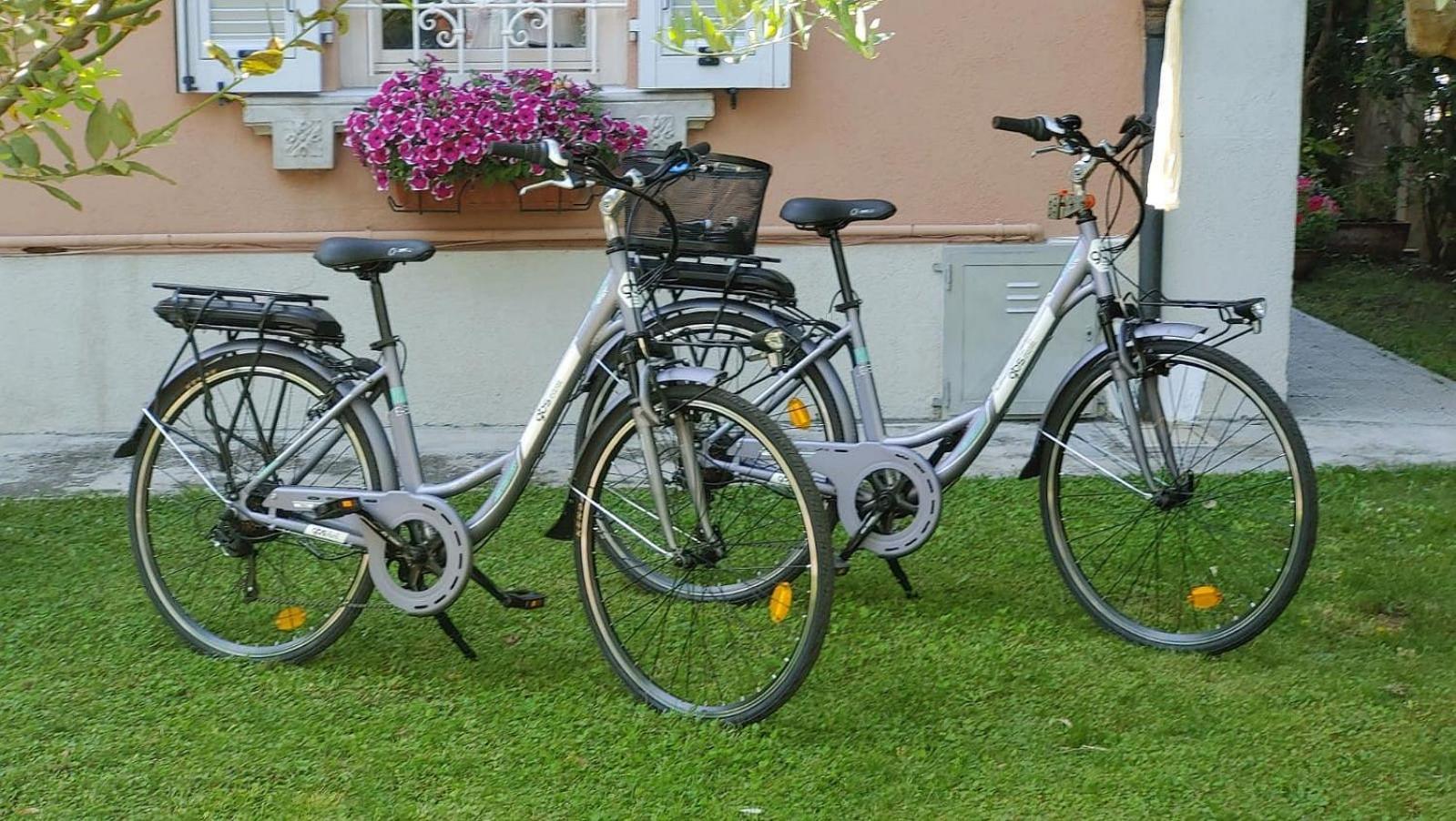 Villa Liberty B&B Фано Экстерьер фото