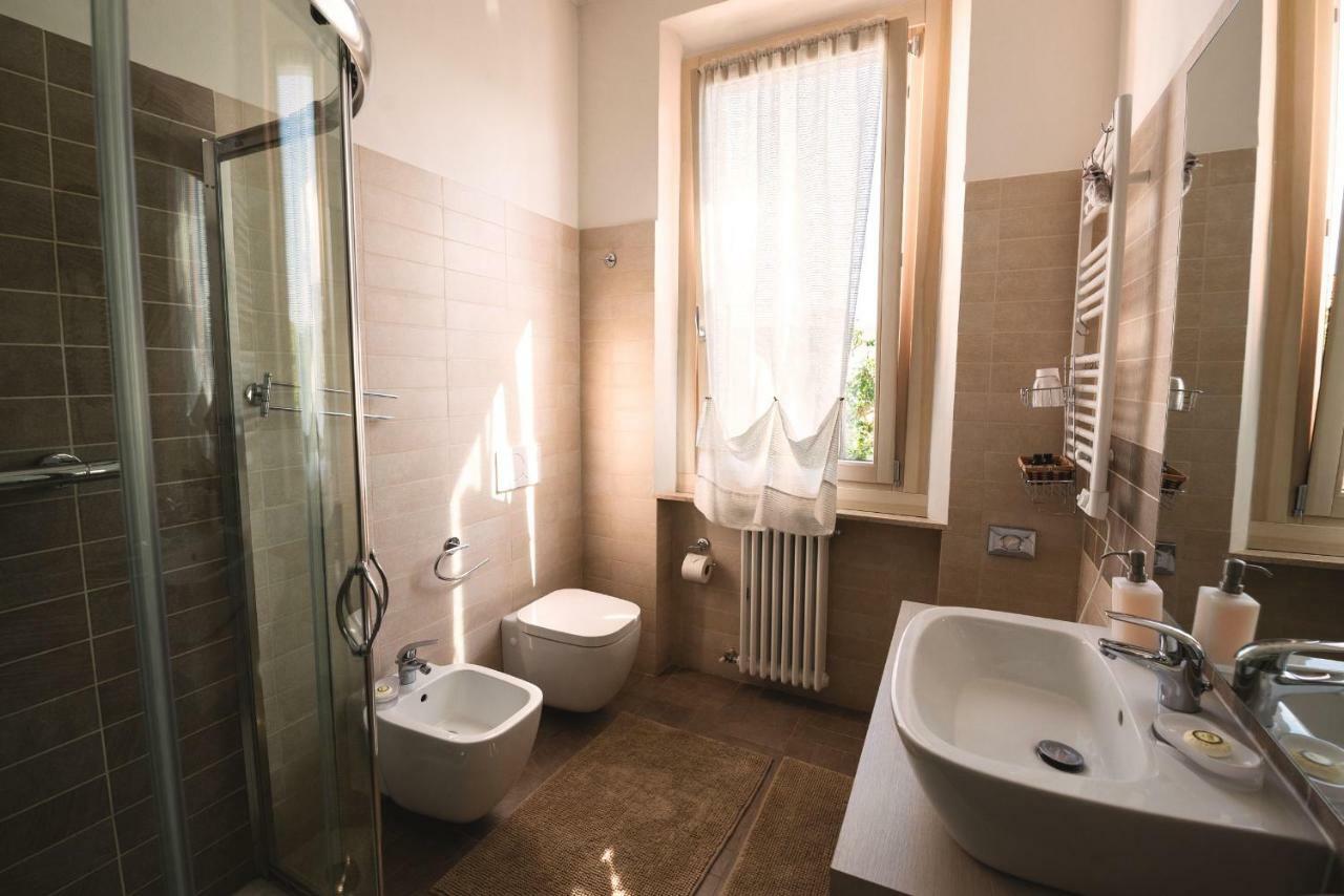 Villa Liberty B&B Фано Экстерьер фото