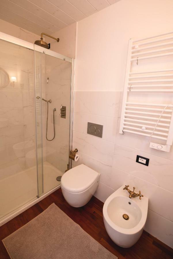 Villa Liberty B&B Фано Экстерьер фото