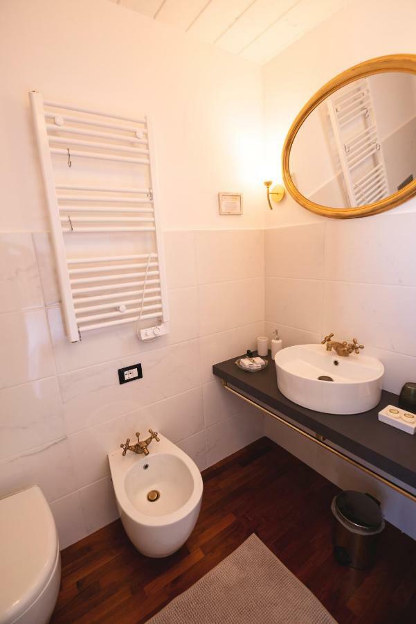 Villa Liberty B&B Фано Экстерьер фото